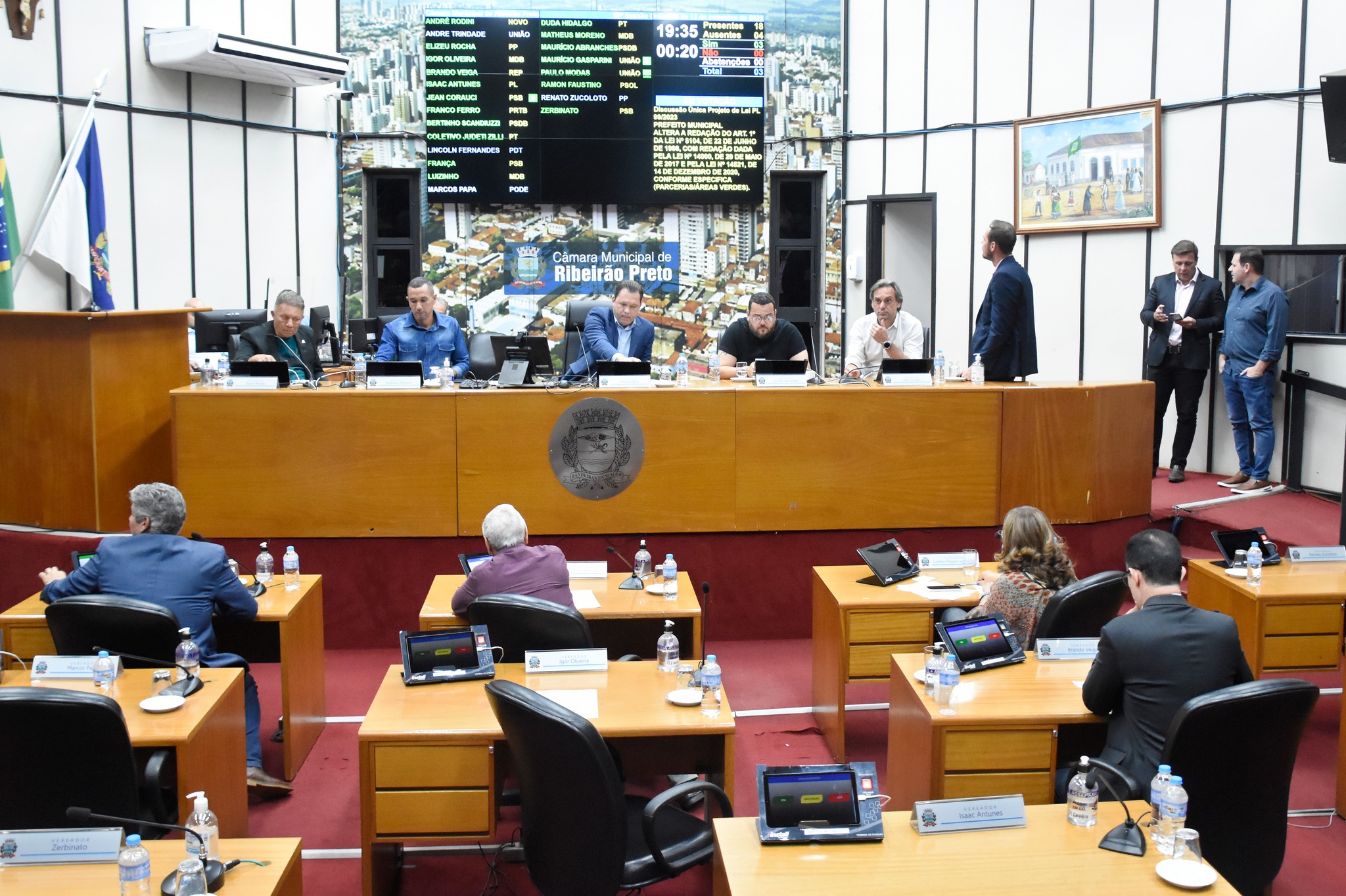 Programa Cidade Verde permitirá parcerias entre pessoas físicas e Prefeitura