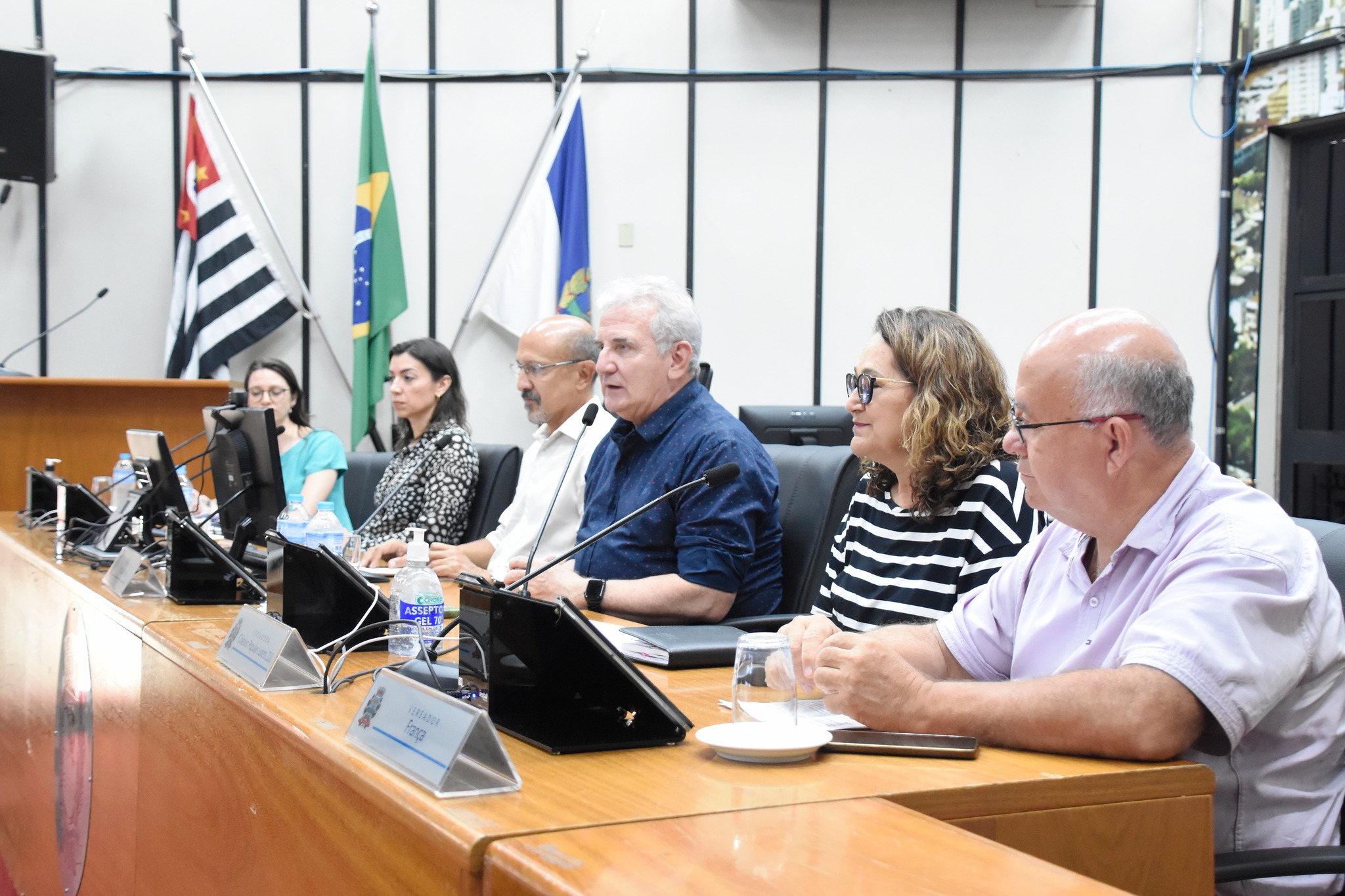 Comissão debate em plenário a gestão dos resíduos sólidos na cidade 