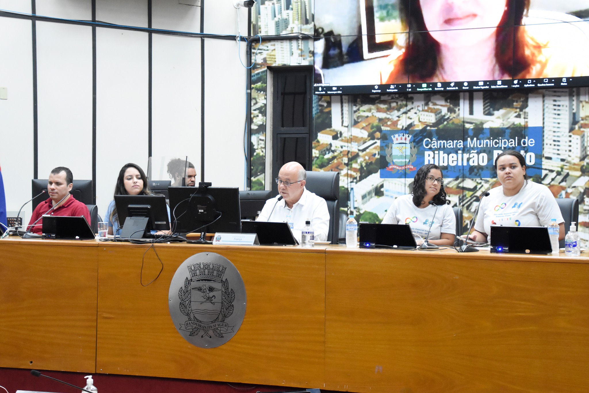 Fórum discute destinação do Orçamento Municipal para Educação Especial