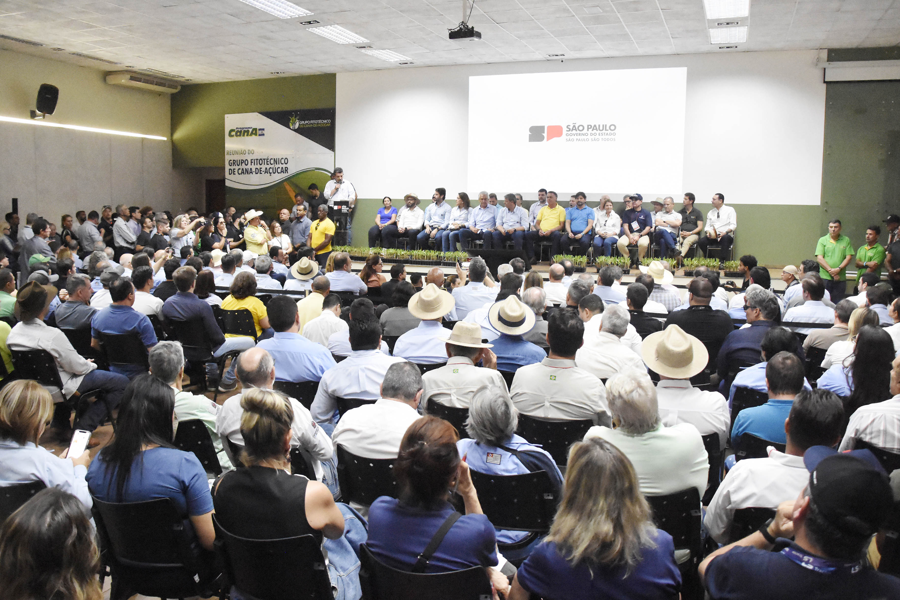 Cerimônia de abertura da Agrishow 2024